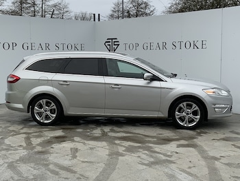 Used Ford Mondeo 2013 for sale - 76047106: Photo 2