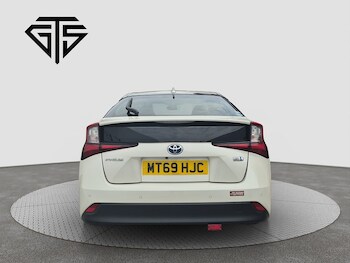 Used Toyota Prius 2025 for sale - 76047128: Photo 4