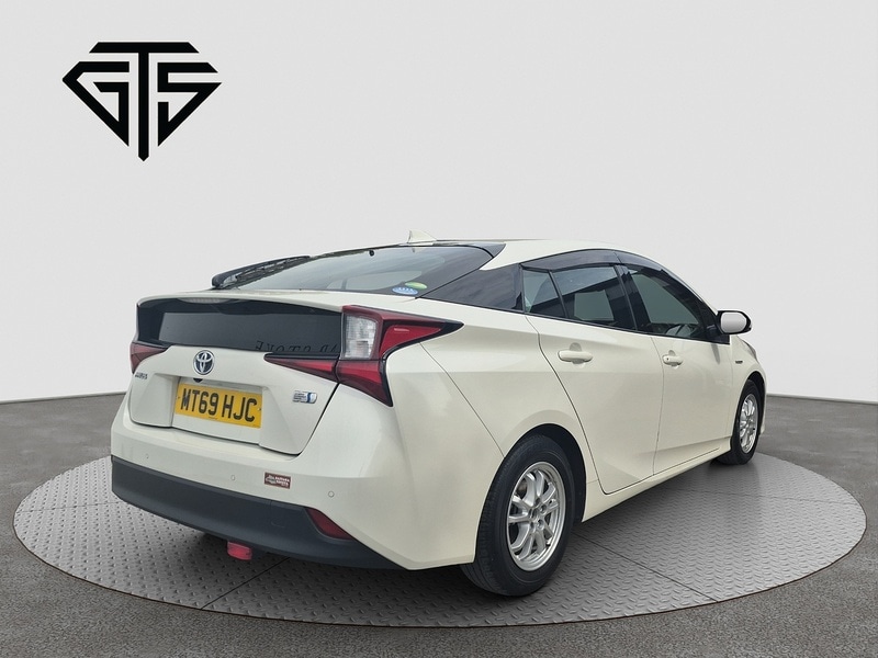 Used Toyota Prius 2025 for sale - 76047128: Photo 5
