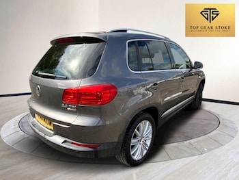 Used Volkswagen Tiguan 2011 for sale - 78711171: Photo