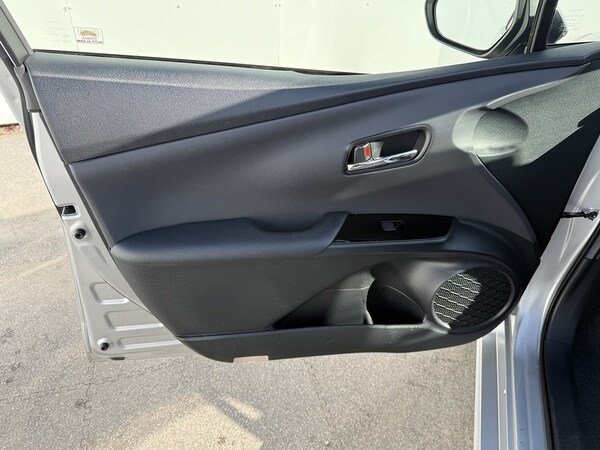 Used Toyota Prius 2025 for sale - 76047075: Photo 22