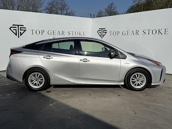 Used Toyota Prius 2025 for sale - 76047075: Photo 2