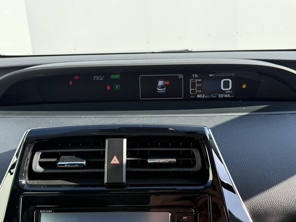 Used Toyota Prius 2025 for sale - 76047075: Photo 32