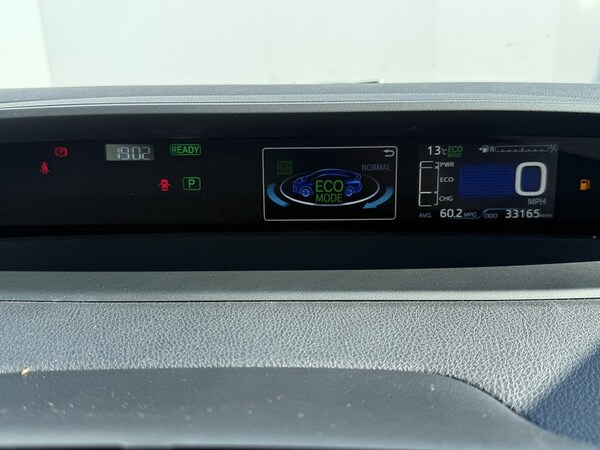 Used Toyota Prius 2025 for sale - 76047075: Photo 36