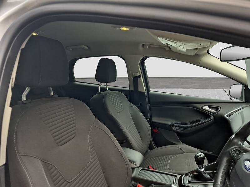 Used Ford Focus 2018 for sale - 76047169: Photo 10