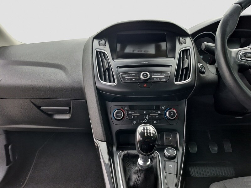 Used Ford Focus 2018 for sale - 76047169: Photo 14