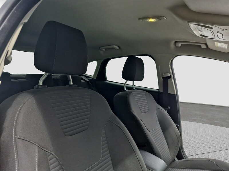 Used Ford Focus 2018 for sale - 76047169: Photo 17