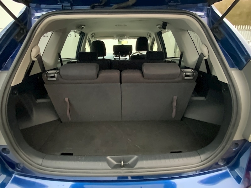 Used Toyota Prius+ 2023 for sale - 76047118: Photo 12