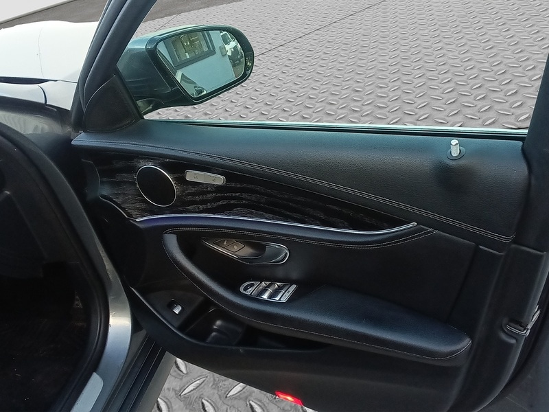 Used Mercedes-Benz E Class 2018 for sale - 77324483: Photo 12