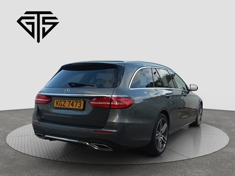 Used Mercedes-Benz E Class 2018 for sale - 77324483: Photo 3