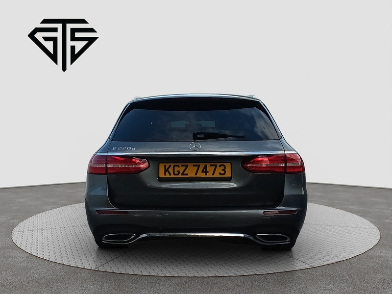 Used Mercedes-Benz E Class 2018 for sale - 77324483: Photo 4