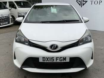 Used Toyota Yaris 2015 for sale - 71697959: Photo