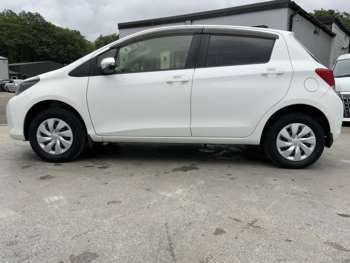 Used Toyota Yaris 2015 for sale - 71697959: Photo