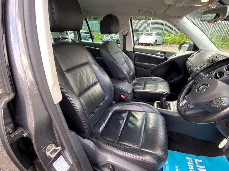 Used Volkswagen Tiguan 2011 for sale - 76047107: Photo 22