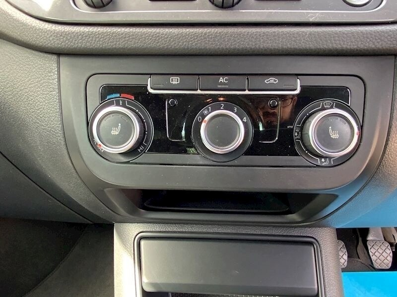 Used Volkswagen Tiguan 2011 for sale - 76047107: Photo 25