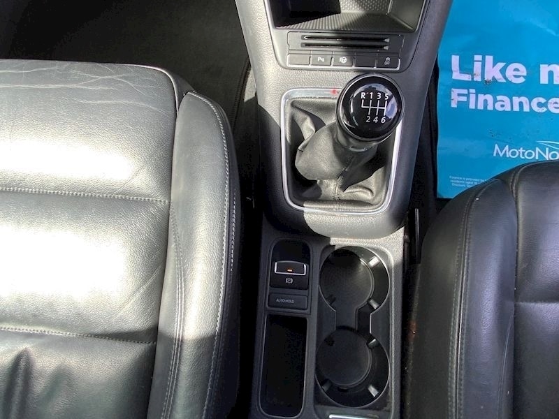 Used Volkswagen Tiguan 2011 for sale - 76047107: Photo 26