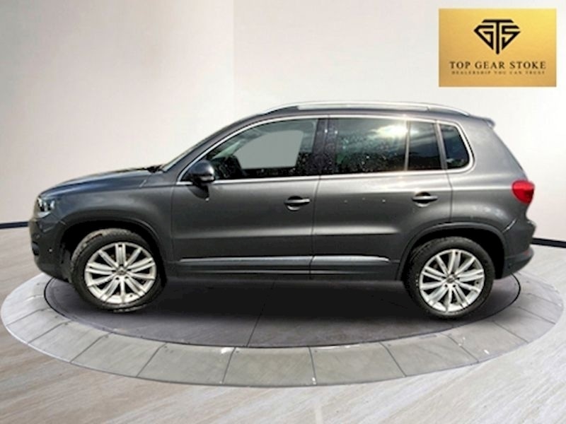 Used Volkswagen Tiguan 2011 for sale - 76047107: Photo 7