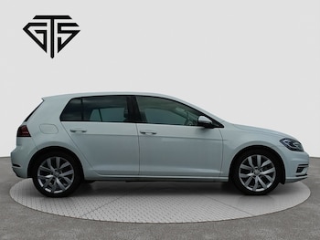 Used Volkswagen Golf 2018 for sale - 78711251: Photo
