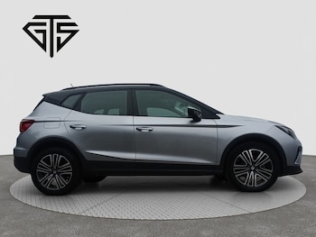 Used SEAT Arona 2023 for sale - 76163636: Photo 2
