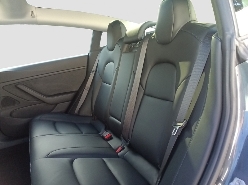 Used Tesla Model 3 2021 for sale - 76047050: Photo 17