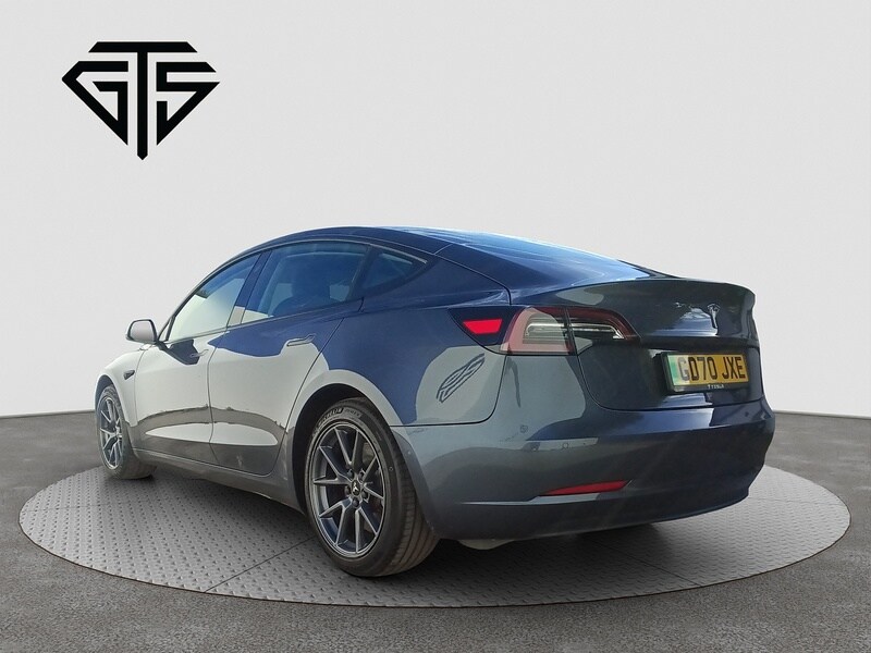 Used Tesla Model 3 2021 for sale - 76047050: Photo 5