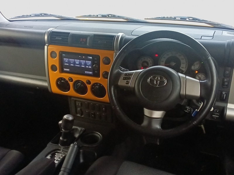 Used Toyota FJ Cruiser for sale - 76383155: Photo 20