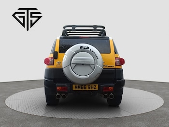 Used Toyota FJ Cruiser 2016 for sale - 76383155: Photo