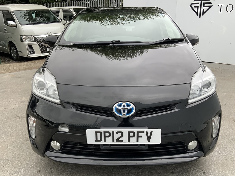 Used Toyota Prius 2023 for sale - 76047054: Photo 2
