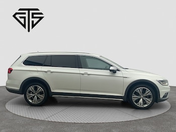 Used Volkswagen Passat 2018 for sale - 78712137: Photo