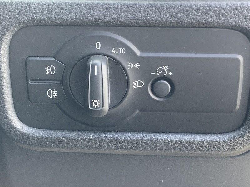 Used Volkswagen Touareg 2014 for sale - 76047026: Photo 12