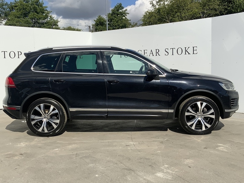 Used Volkswagen Touareg 2014 for sale - 76047026: Photo 2