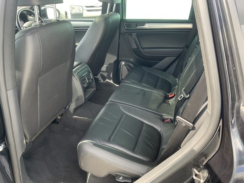 Used Volkswagen Touareg 2014 for sale - 76047026: Photo 26