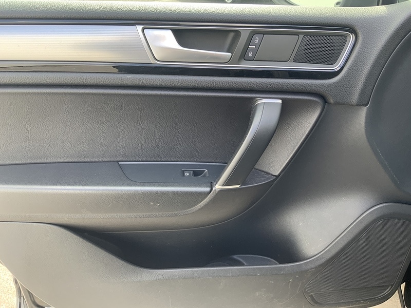 Used Volkswagen Touareg 2014 for sale - 76047026: Photo 27