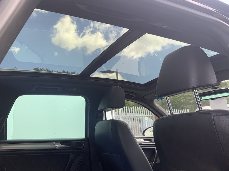 Used Volkswagen Touareg 2014 for sale - 76047026: Photo 32