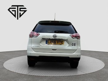 Used Nissan X-Trail 2016 for sale - 76418011: Photo