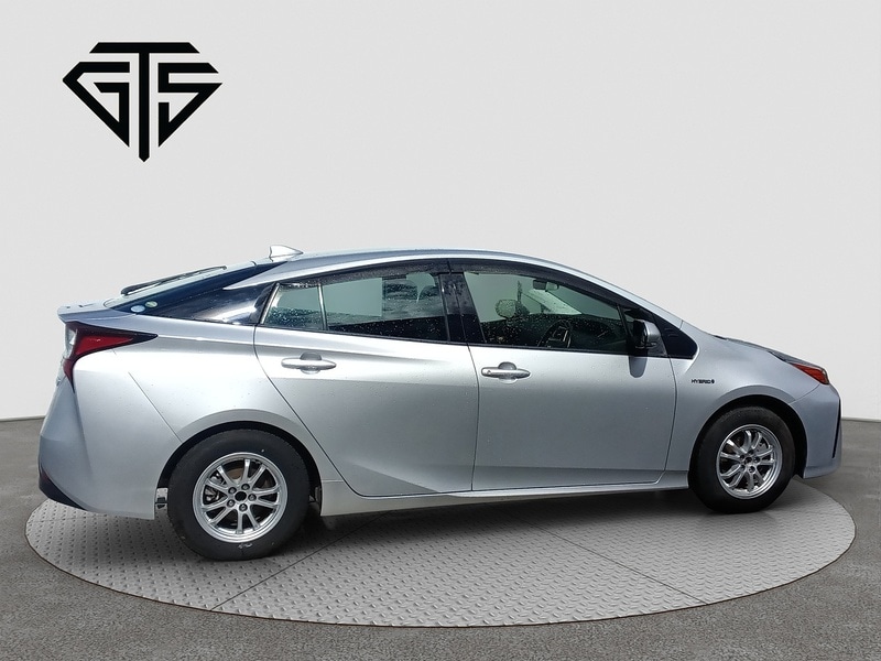 Used Toyota Prius 2025 for sale - 76047061: Photo 2