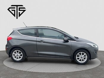 Used Ford Fiesta 2017 for sale - 78793952: Photo
