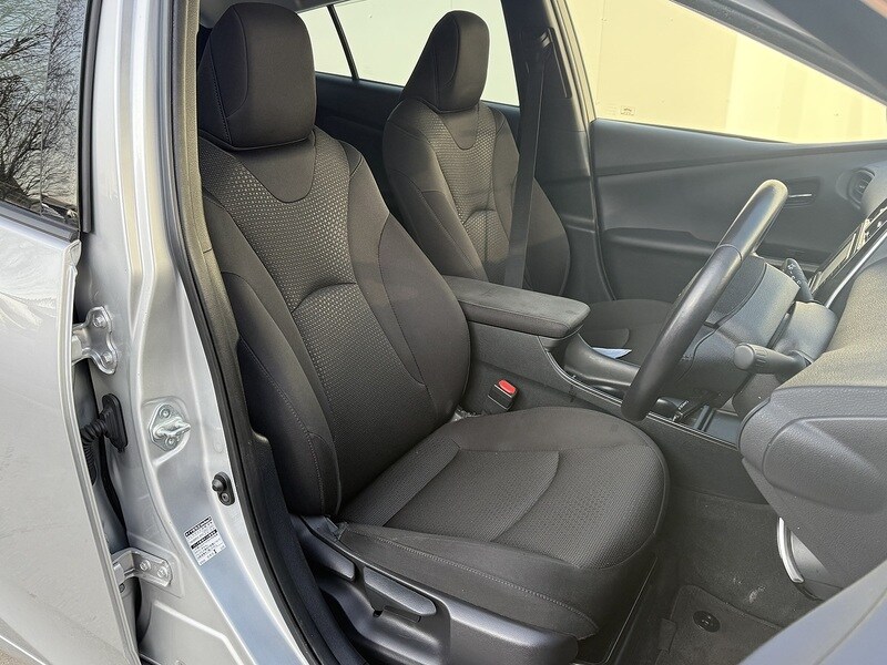 Used Toyota Prius 2025 for sale - 76047122: Photo 14