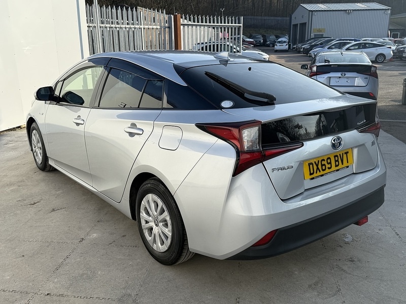 Used Toyota Prius 2025 for sale - 76047122: Photo 3