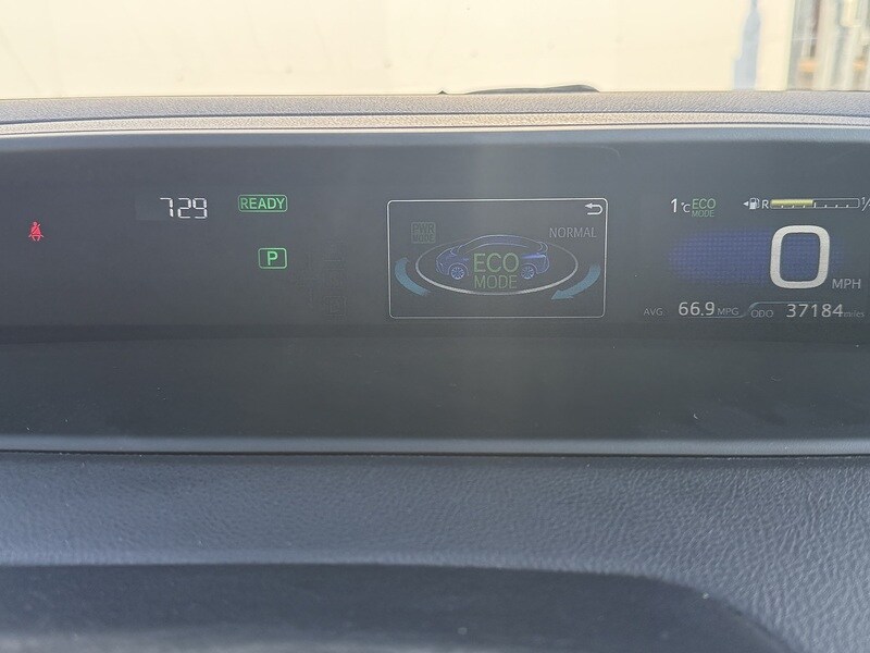 Used Toyota Prius 2025 for sale - 76047122: Photo 34
