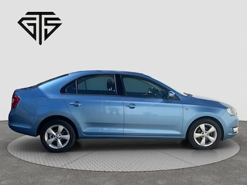 Used Skoda Rapid 2014 for sale - 78711244: Photo