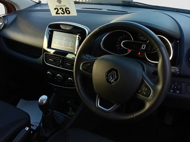 Used Renault Clio 2019 for sale - 76413343: Photo 11