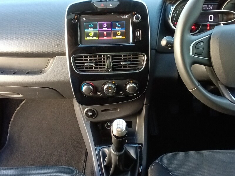 Used Renault Clio 2019 for sale - 76413343: Photo 22