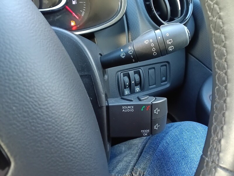 Used Renault Clio 2019 for sale - 76413343: Photo 27