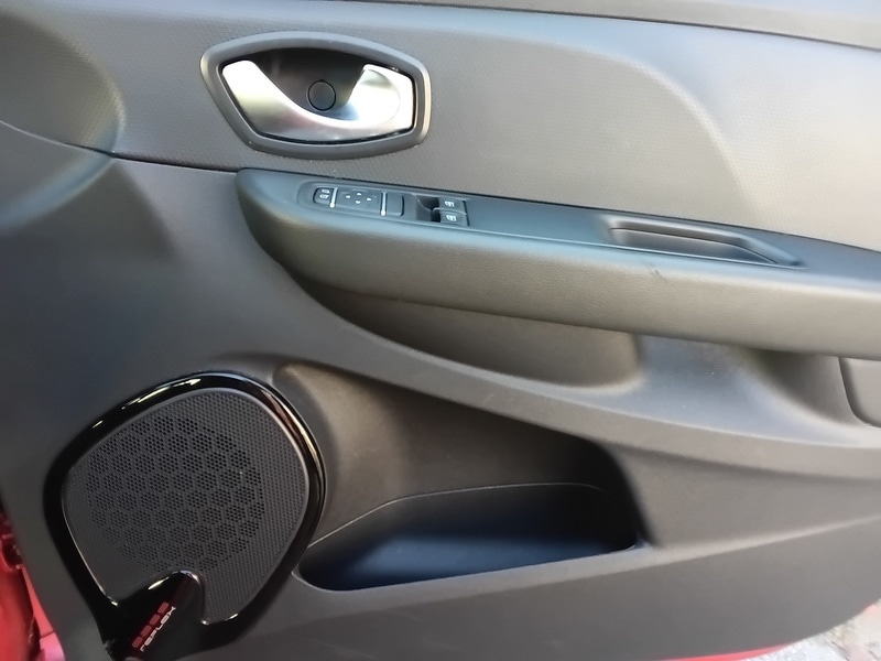 Used Renault Clio 2019 for sale - 76413343: Photo 31