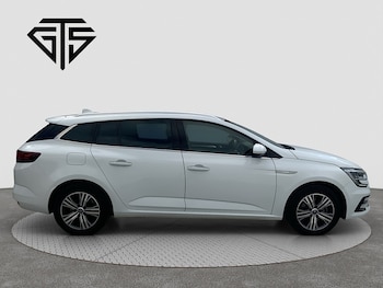 Used Renault Megane 2022 for sale - 78793948: Photo
