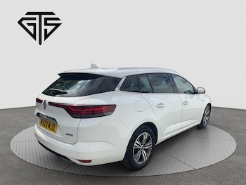 Used Renault Megane 2022 for sale - 78793948: Photo