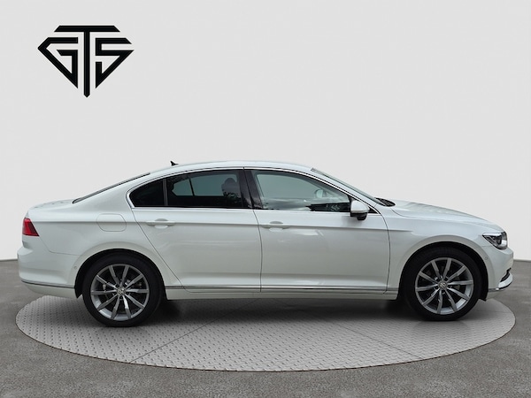 Used Volkswagen Passat 2025 for sale - 74360742: Photo 1