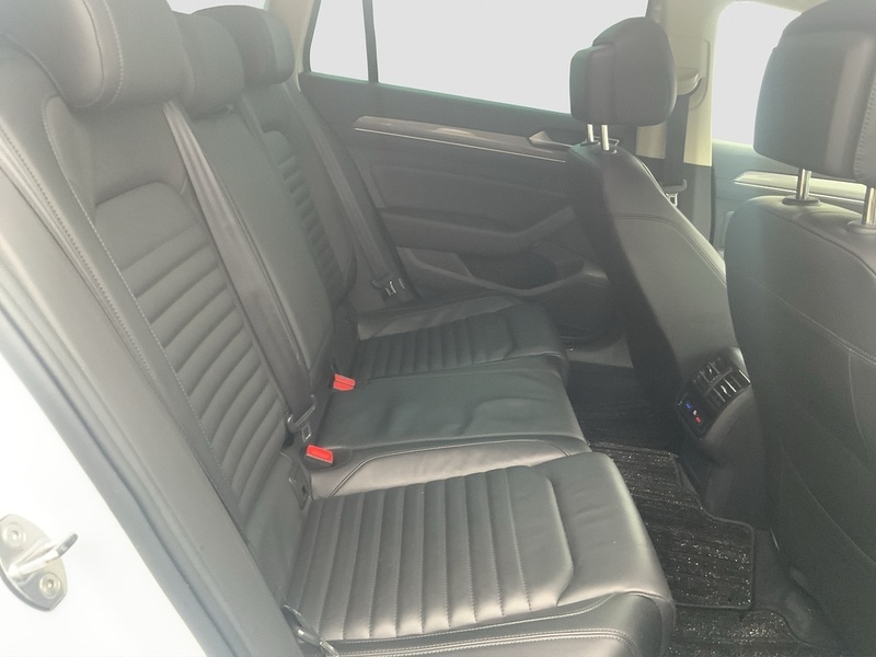 Used Volkswagen Passat for sale - 77880612: Photo 18