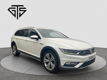 Used Volkswagen Passat 2018 for sale - 77880612: Photo